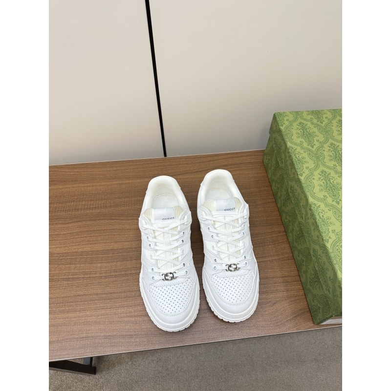 G*u*i casual shoes
